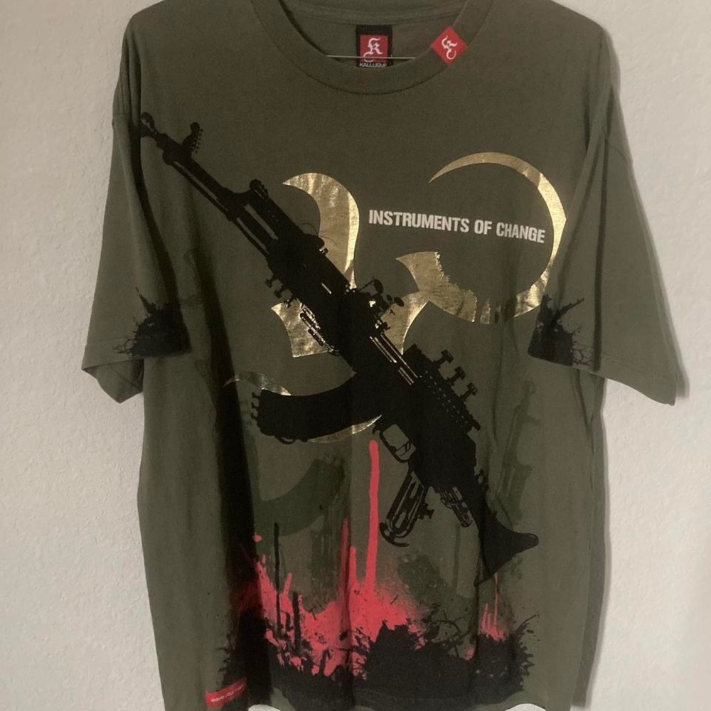 Kallusive shirt